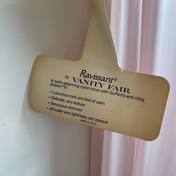 Vintage 1970s NWT  Vanity Fair Peignoir Long Ravissant Pink Lace Nylon Medium - Picture 6 of 11